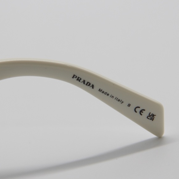 NEW PR27ZS WHITE PRADA SQUTE FRAME UNISEX SUNGLASSES PRADA PR27ZS 17K08Z PR 27ZS - Picture 10 of 11